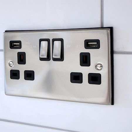 Вилла Renovated House Near Darlington Train Station. Экстерьер фото