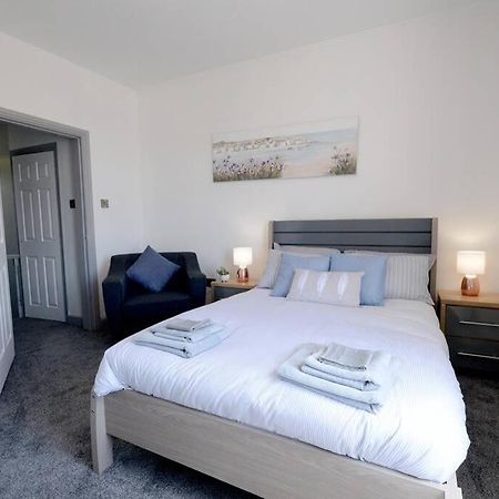 Вилла Renovated House Near Darlington Train Station. Экстерьер фото